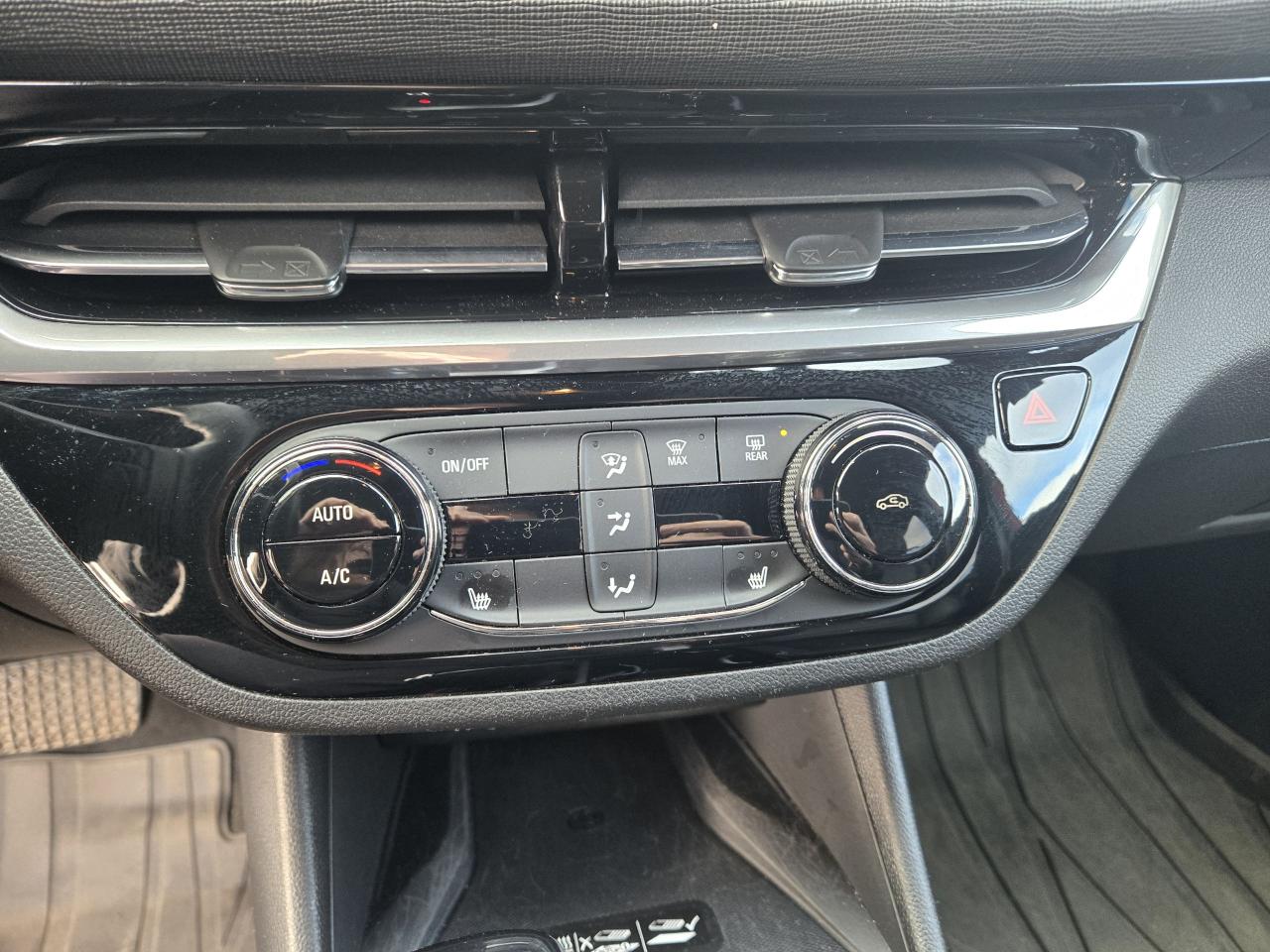 2024 Buick Envista Sport Touring - Photo #12