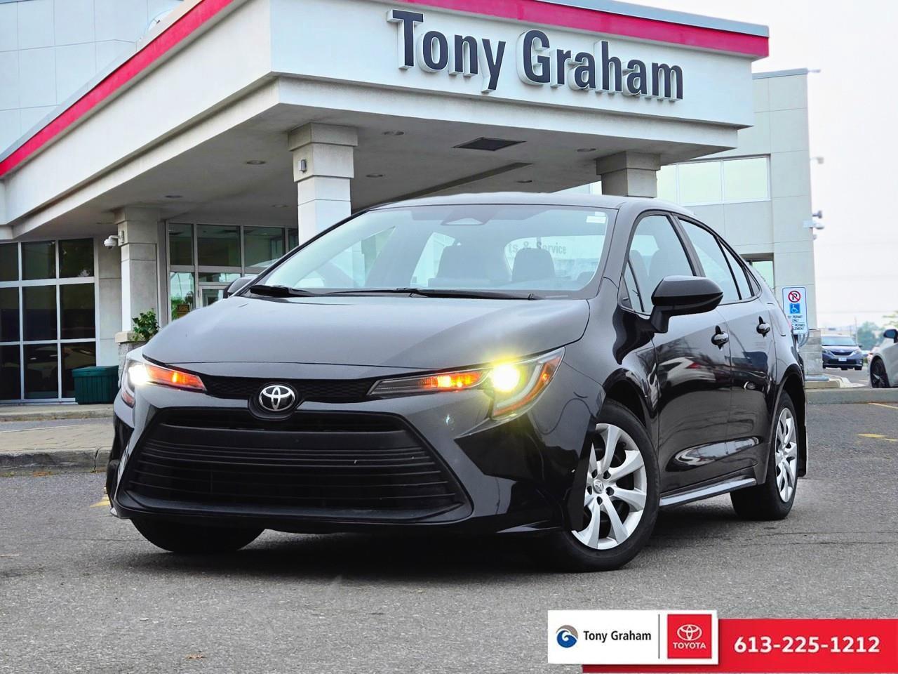 2025 Toyota Corolla LE Photo0