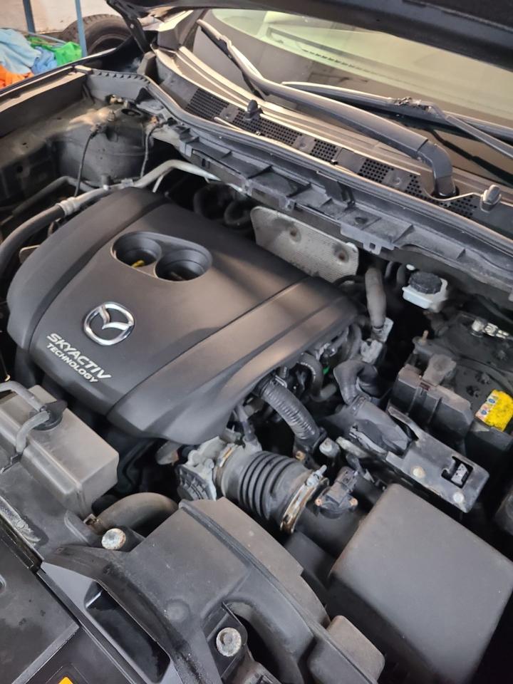 2016 Mazda CX-5 Touring - Photo #9