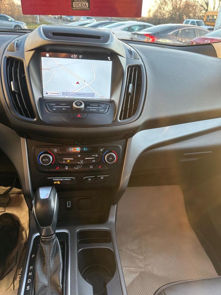 2018 Ford Escape SEL Photo