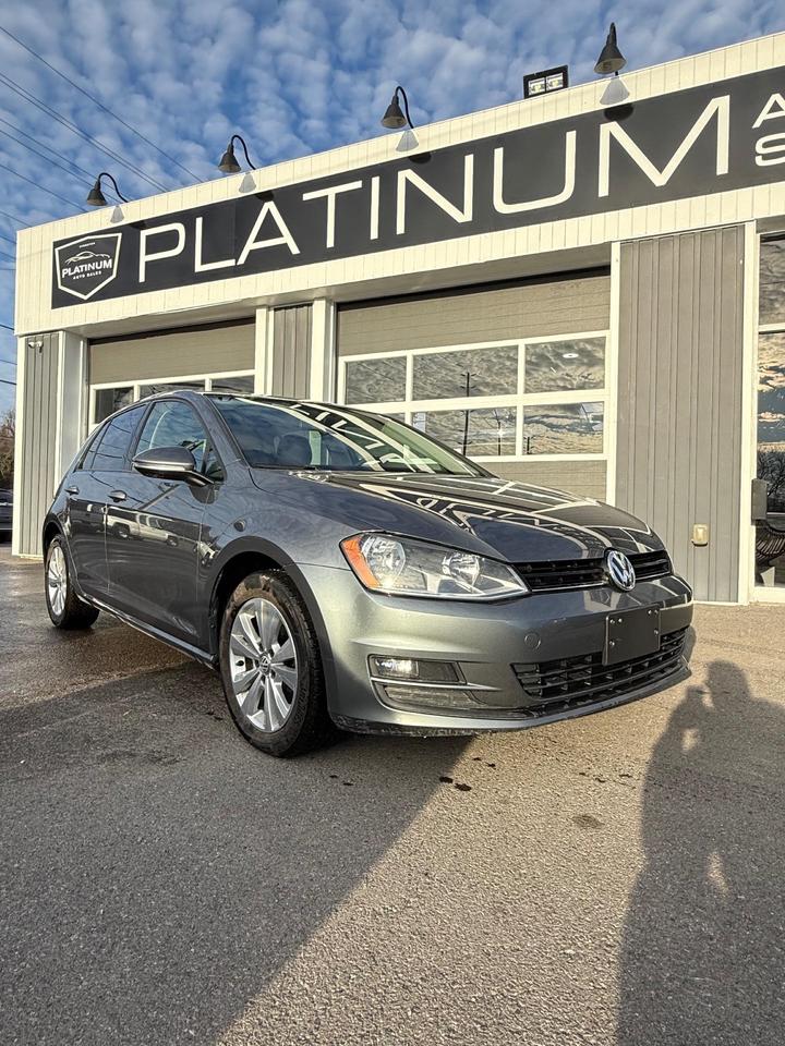 2016 Volkswagen Golf 1.8 TSI Trendline Photo0
