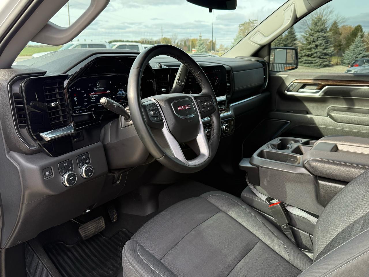 2023 GMC Sierra 1500 SLE | Backup Camera | Heated Seats | Bluetooth - Photo #9