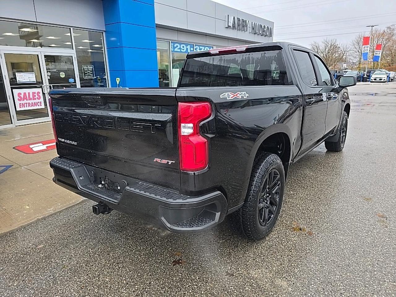 2026 Chevrolet Silverado 1500 RST Photo2