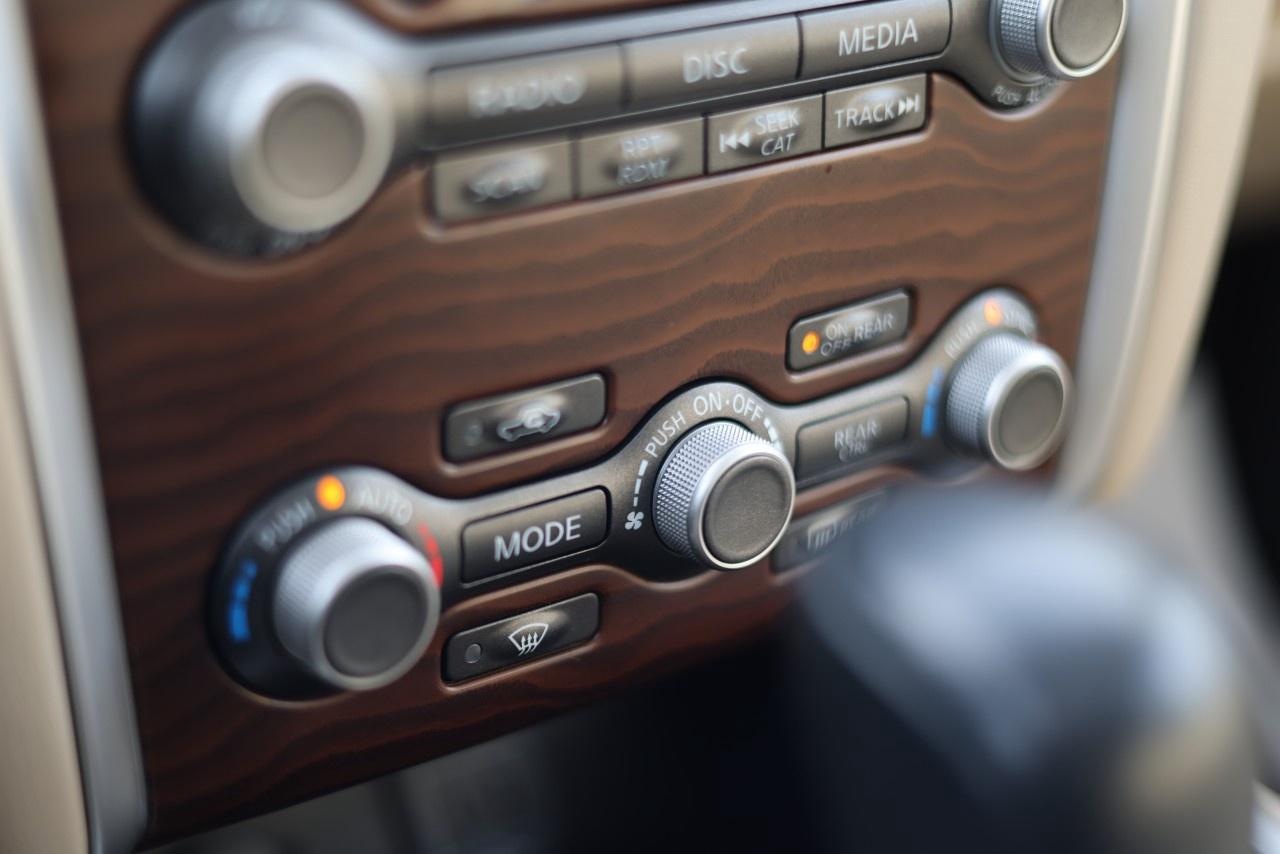 2020 Nissan Pathfinder 4x4 Platinum Photo