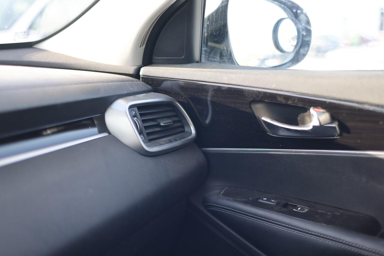 2019 Kia Sorento LX V6 AWD Photo