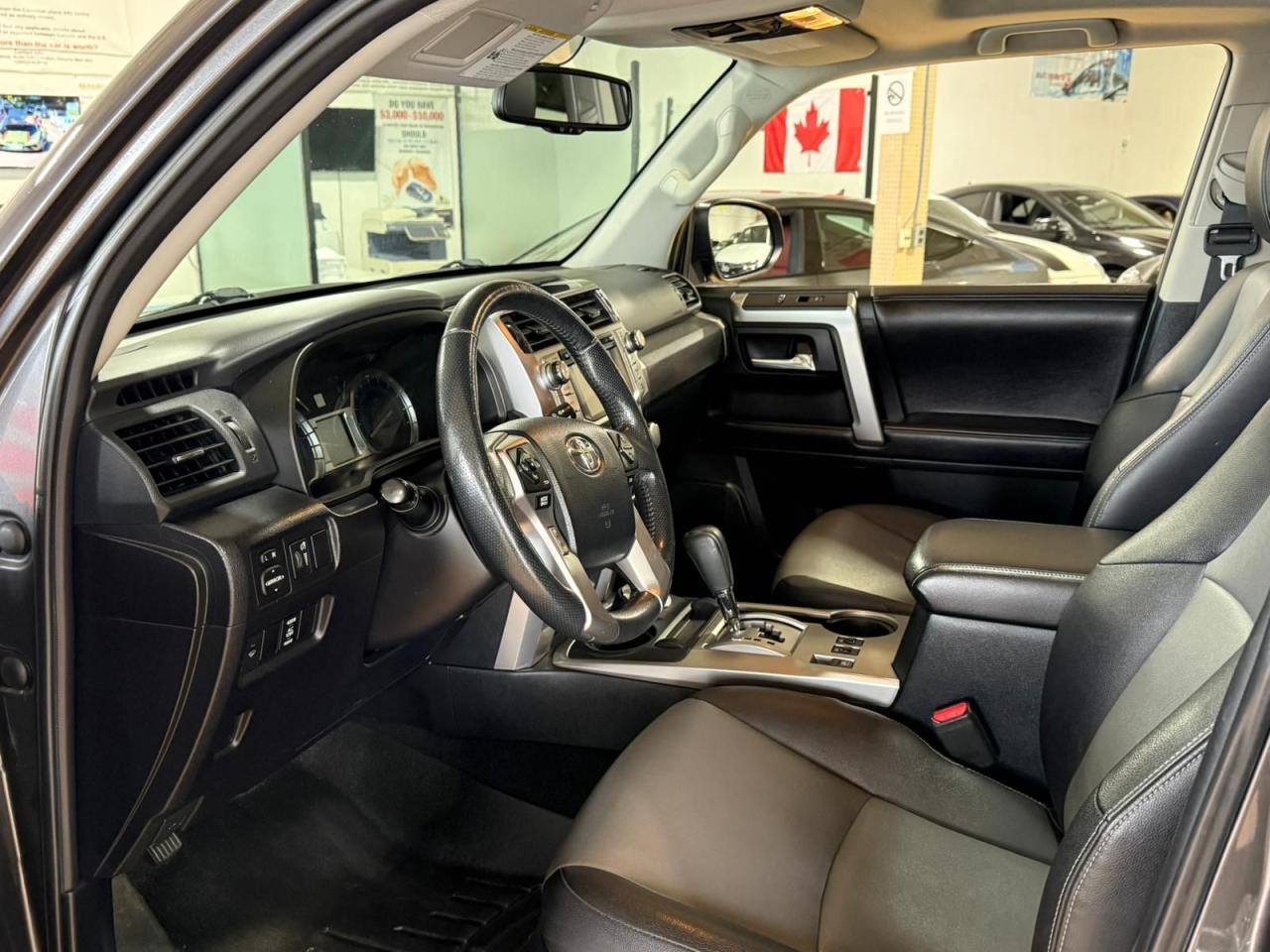 2016 Toyota 4Runner SR5 - SUNROOF|7PASSENGER|HEATEDSEATS|NAVI - Photo #6