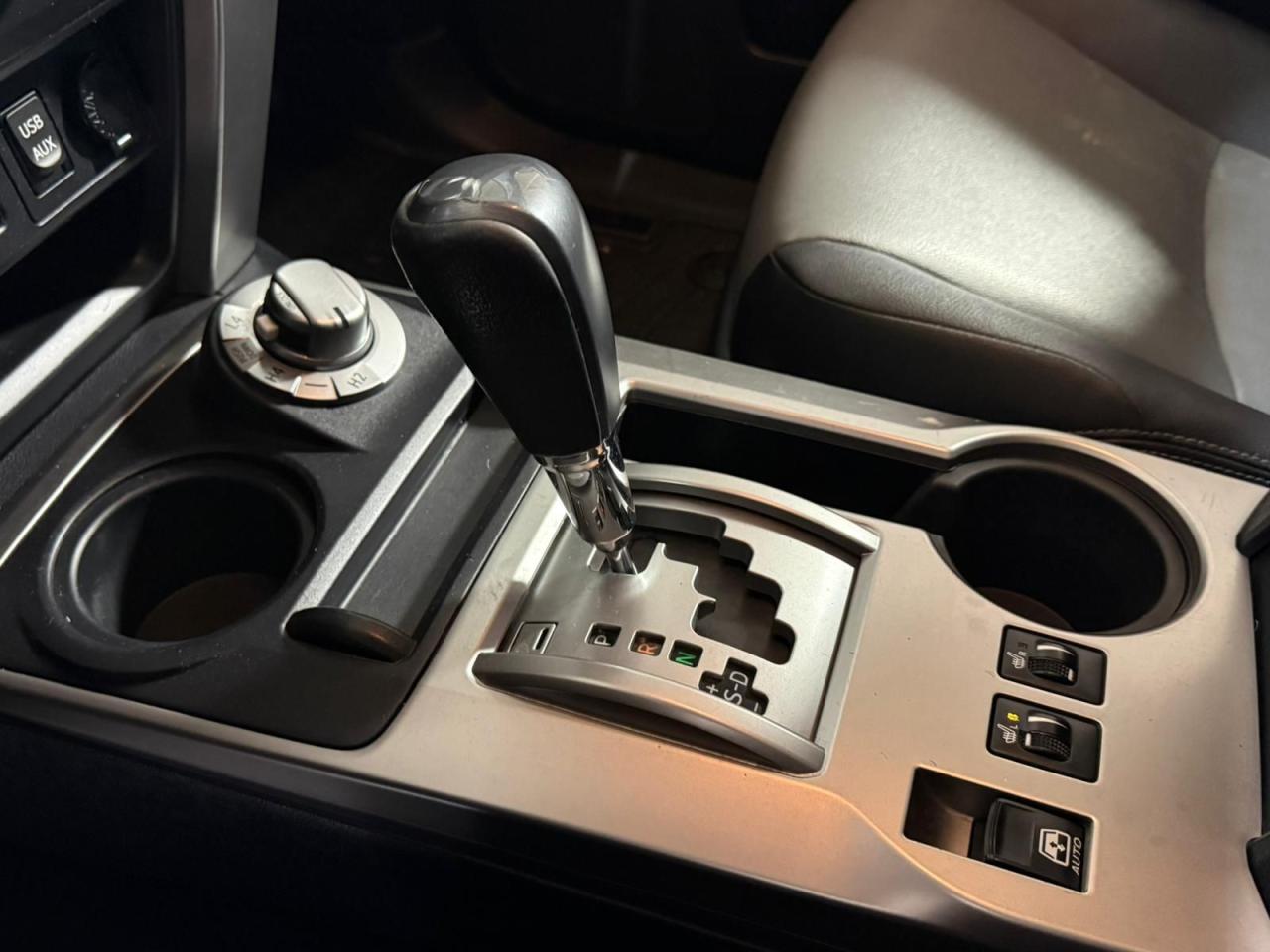 2016 Toyota 4Runner SR5 - SUNROOF|7PASSENGER|HEATEDSEATS|NAVI - Photo #16