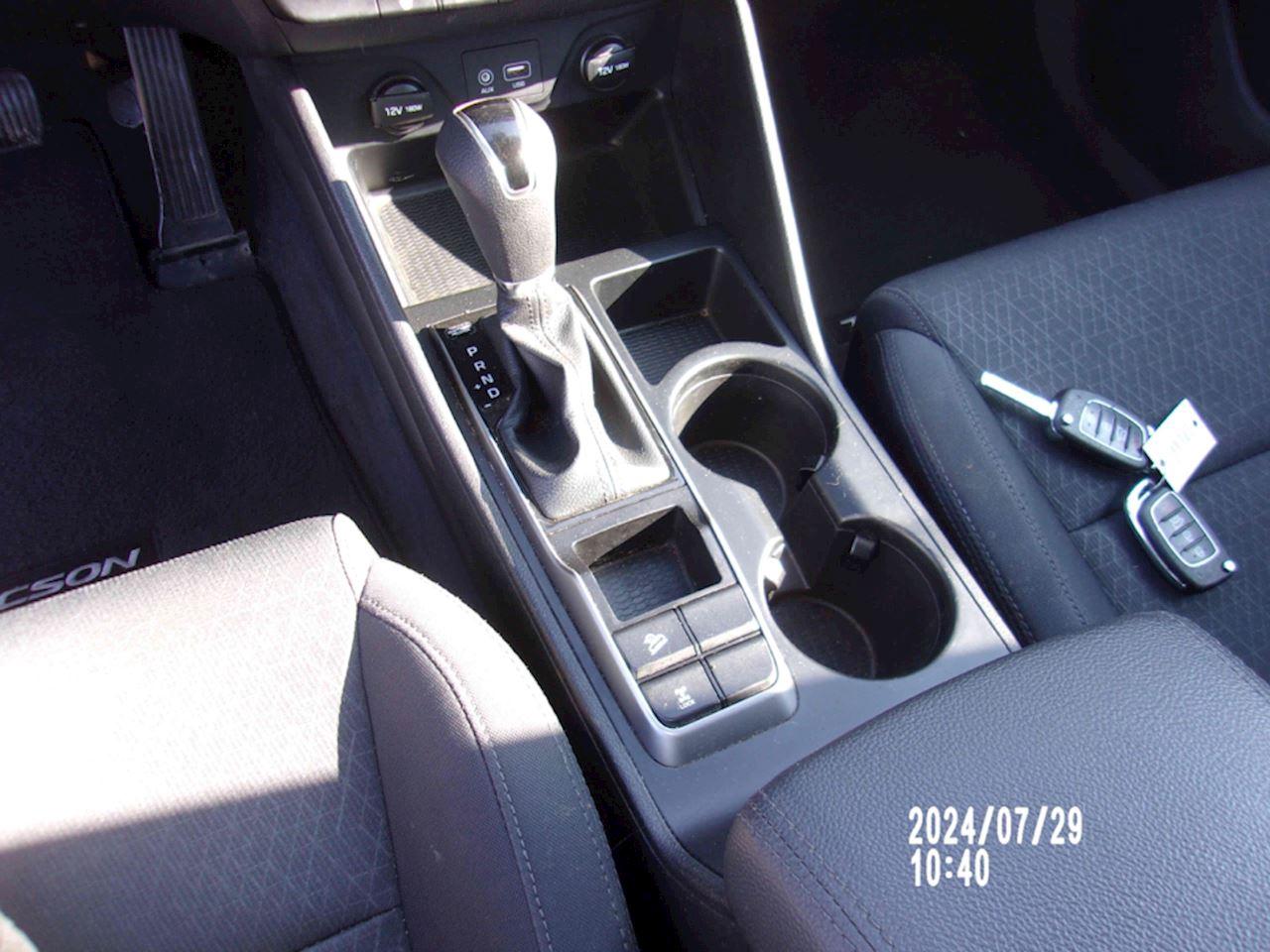 2018 Hyundai Tucson  Photo3