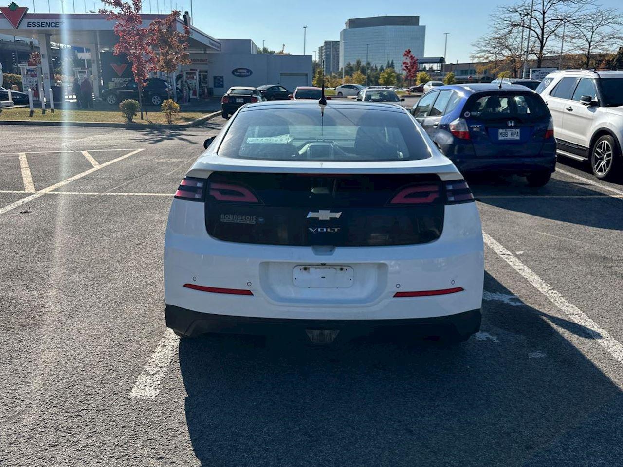 2012 Chevrolet Volt  Photo
