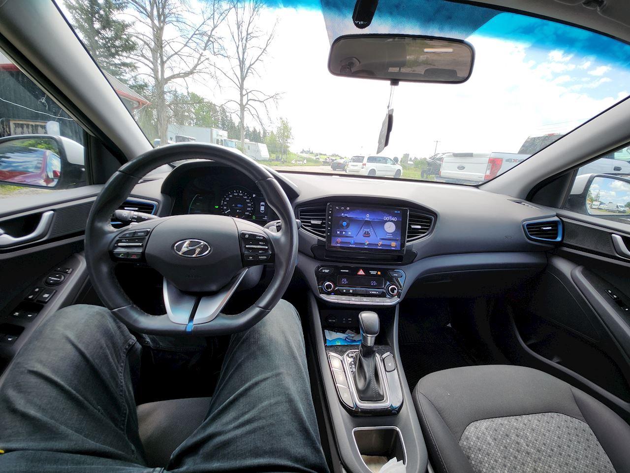 2019 Hyundai Ioniq Electric Plus Preferred Photo