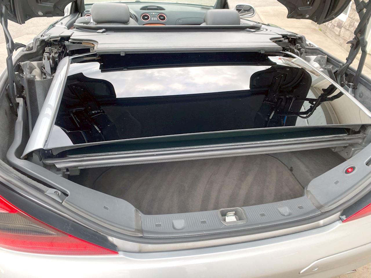 2003 Mercedes-Benz SL-Class 5.4L AMG Photo