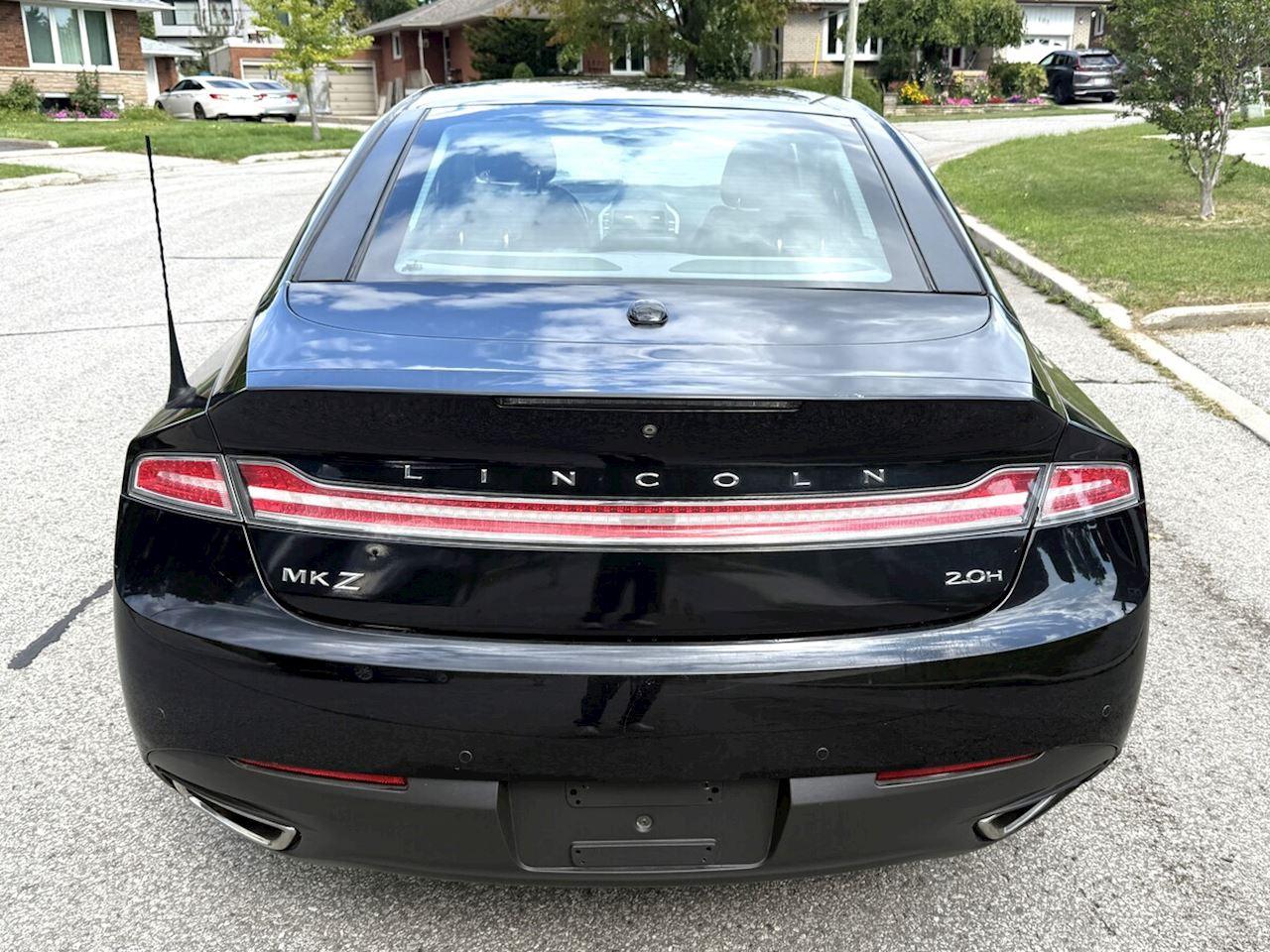 2014 Lincoln MKZ Hybrid Photo
