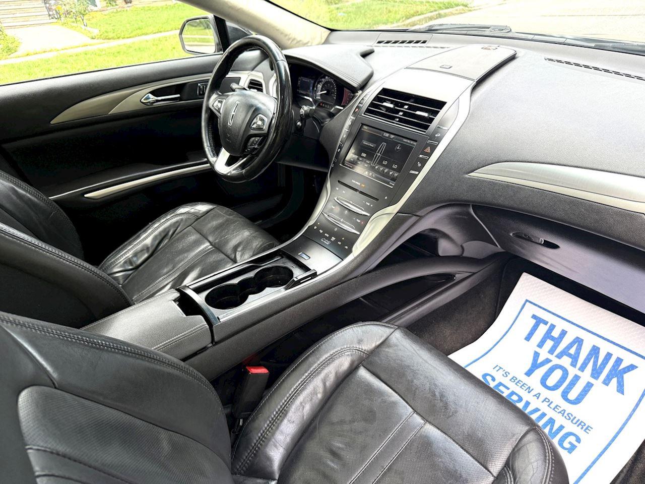 2014 Lincoln MKZ Hybrid Photo