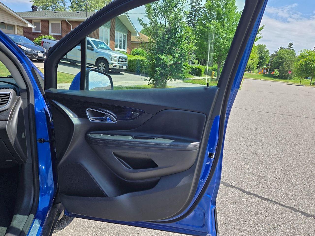 2016 Buick Encore Convenience Photo