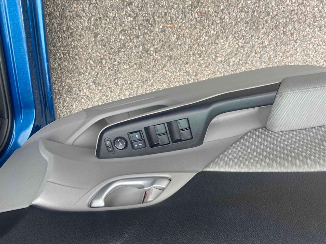 2014 Honda Civic Sedan LX Photo