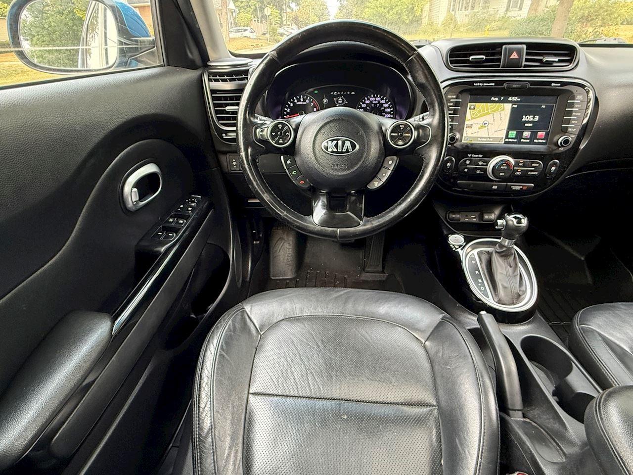 2016 Kia Soul EX/EX+ ECO/SX/SX Luxury/EX+/Sport Inferno Red/Black/Sport Onyx Black/Red/Urban Cappuccino/Urban Titanium/Urban Inferno Red/Sport Polar White/Red Photo