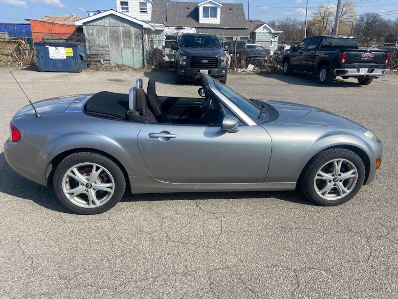 2009 Mazda MX-5 Miata Touring Photo0