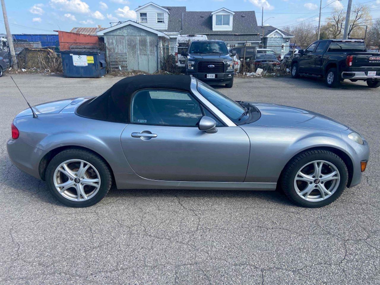2009 Mazda MX-5 Miata Touring Photo