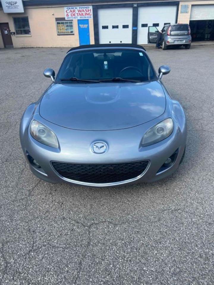 2009 Mazda MX-5 Miata Touring Photo