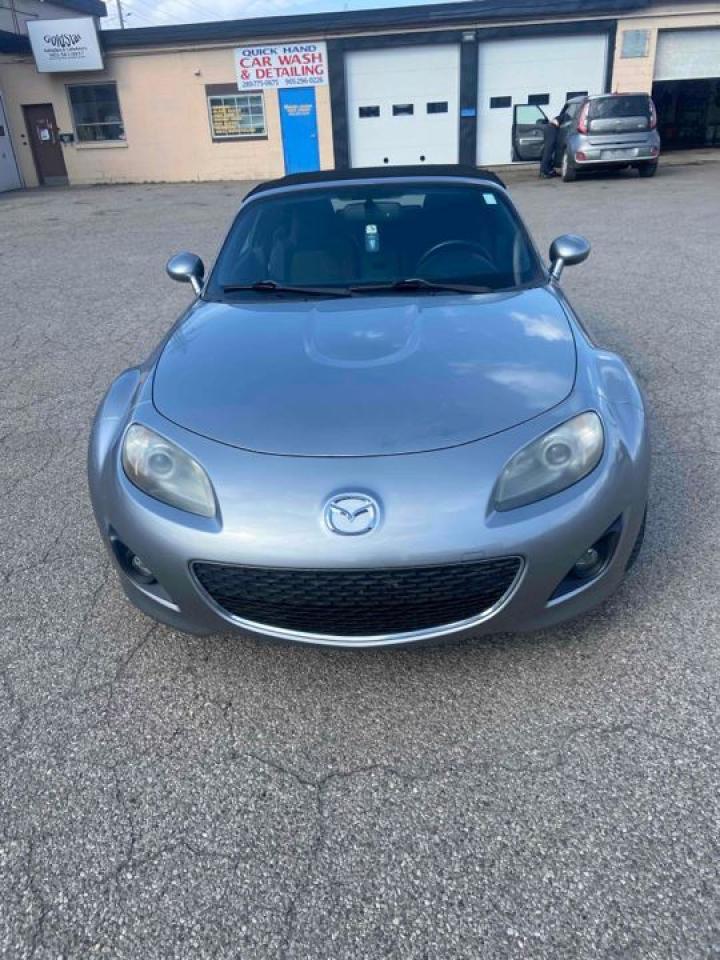 2009 Mazda MX-5 Miata Touring Photo