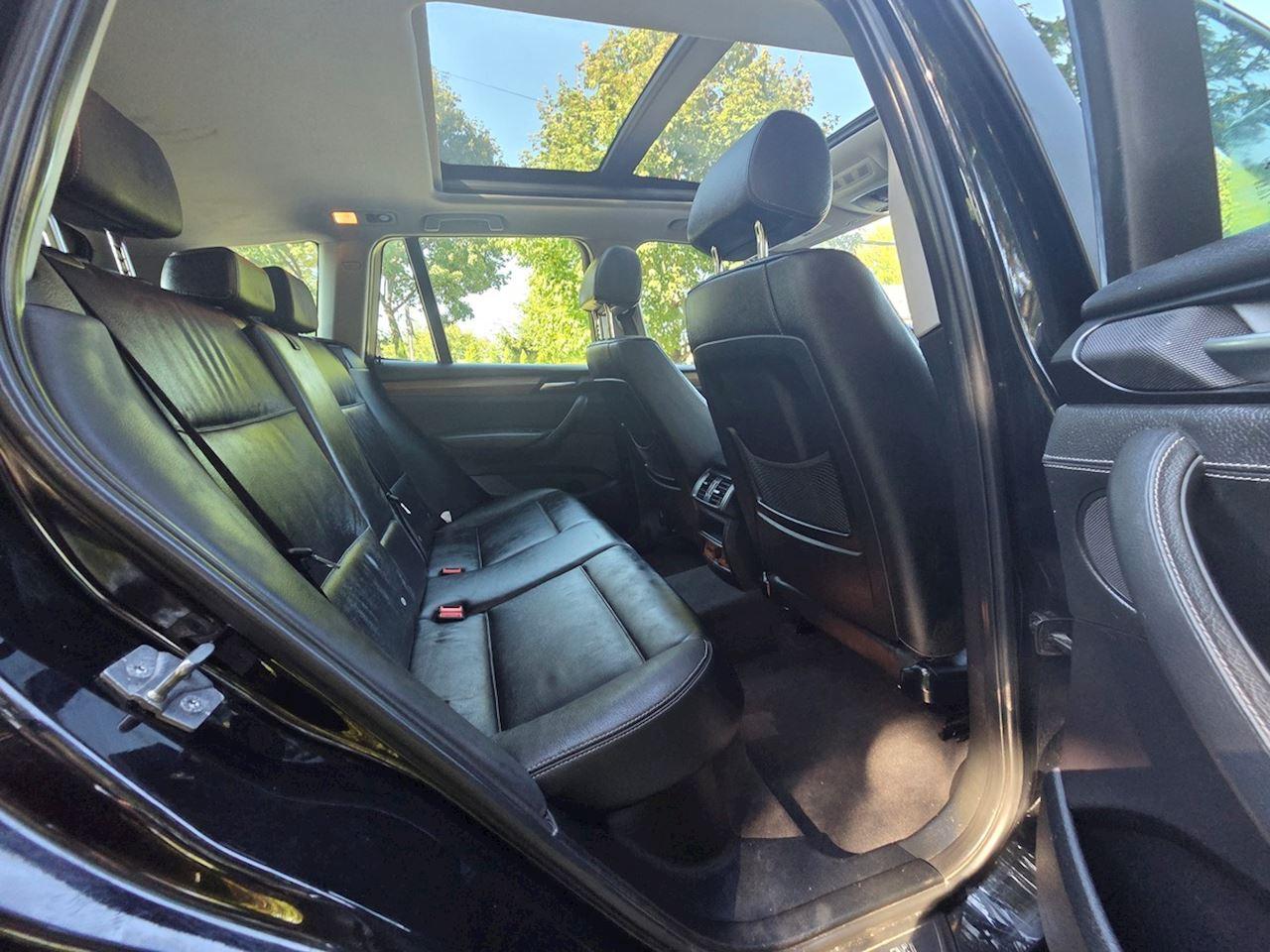 2011 BMW X3 28i Photo