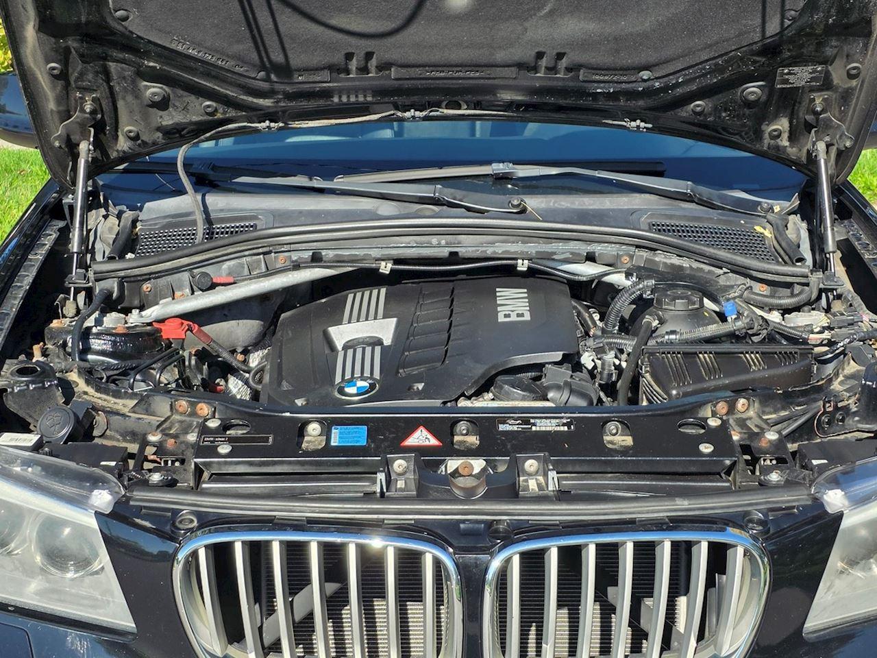 2011 BMW X3 28i Photo