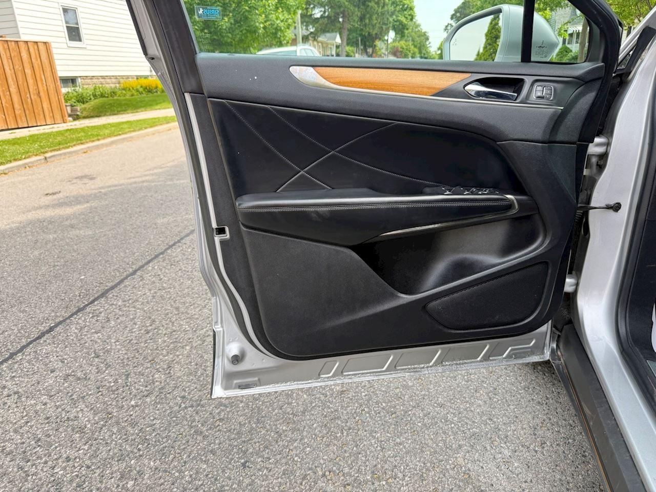 2015 Lincoln MKC  Photo