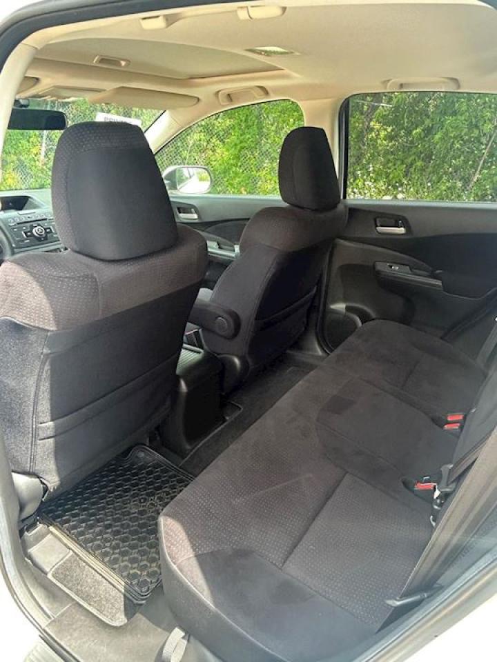 2013 Toyota Corolla CE/LE/S Photo4