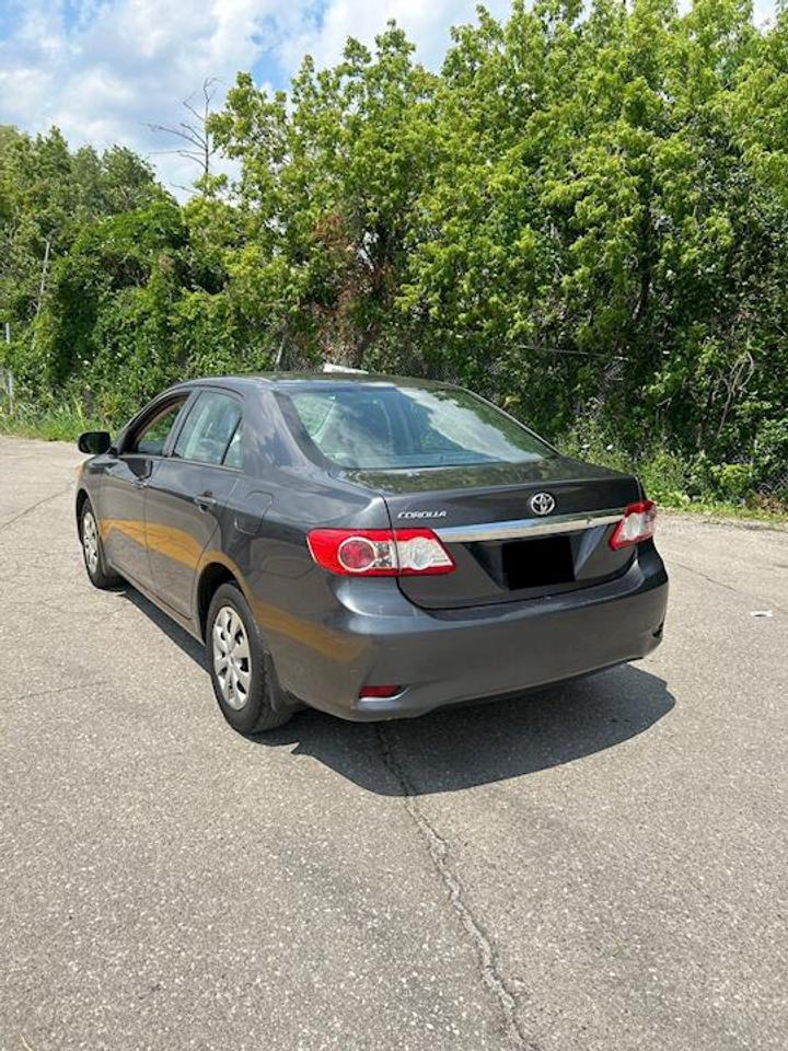 2013 Toyota Corolla CE/LE/S Photo