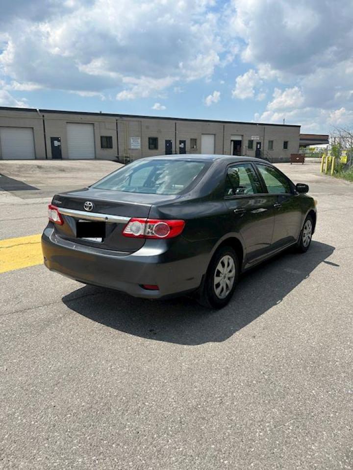 2013 Toyota Corolla CE/LE/S Photo