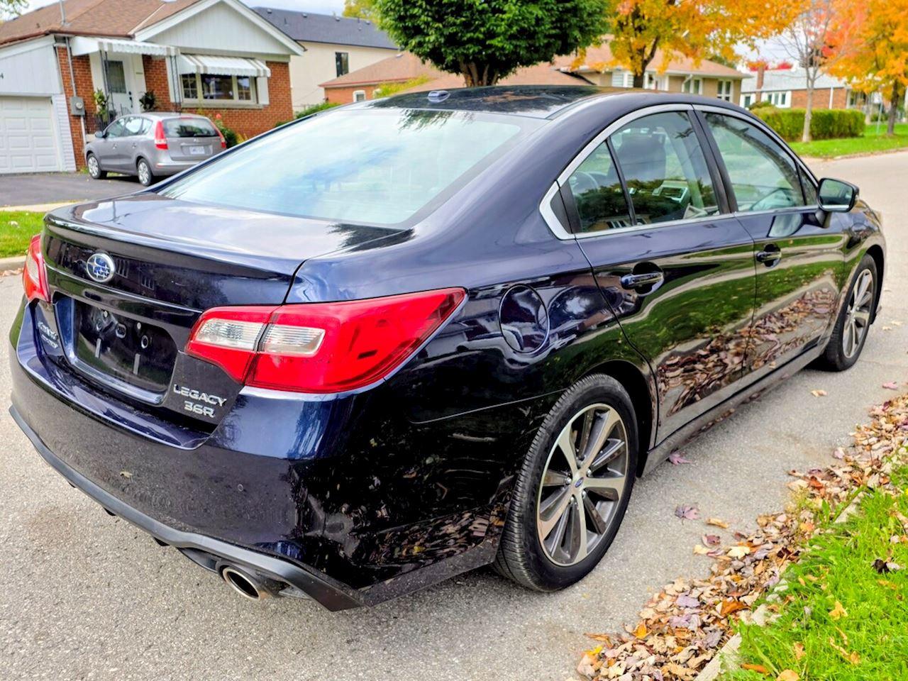 2018 Subaru Legacy LIMITED Photo