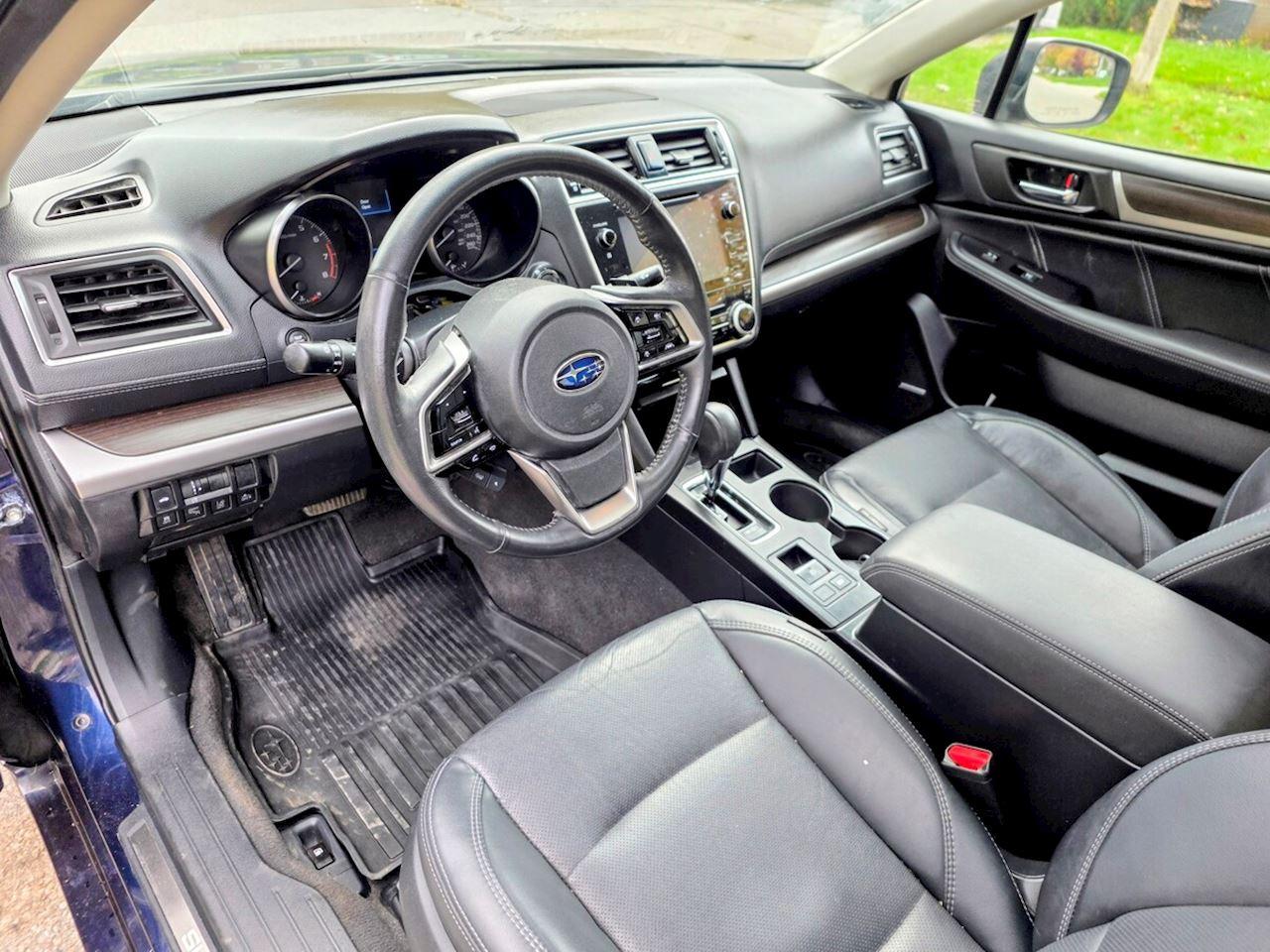 2018 Subaru Legacy LIMITED Photo