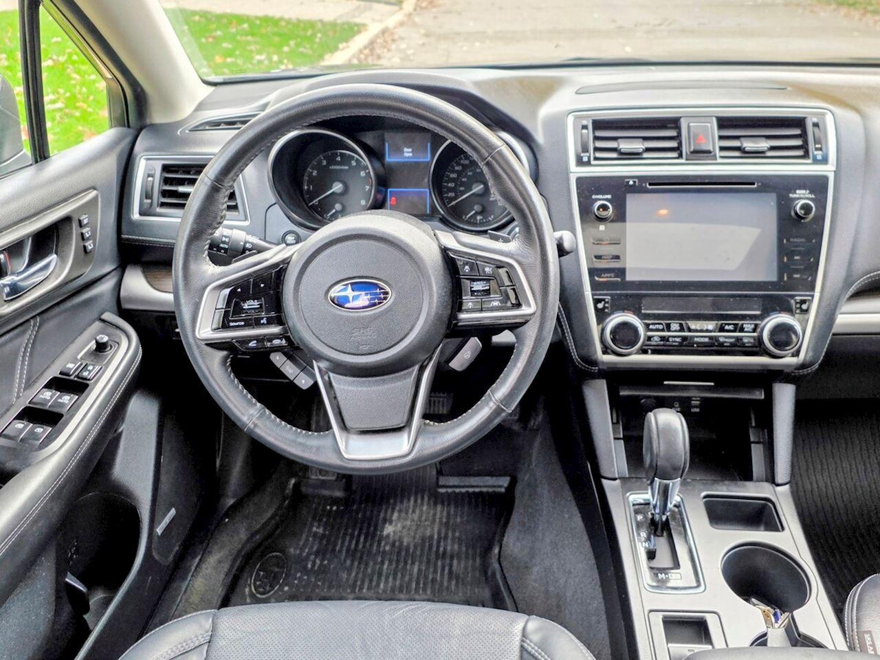 2018 Subaru Legacy LIMITED Photo