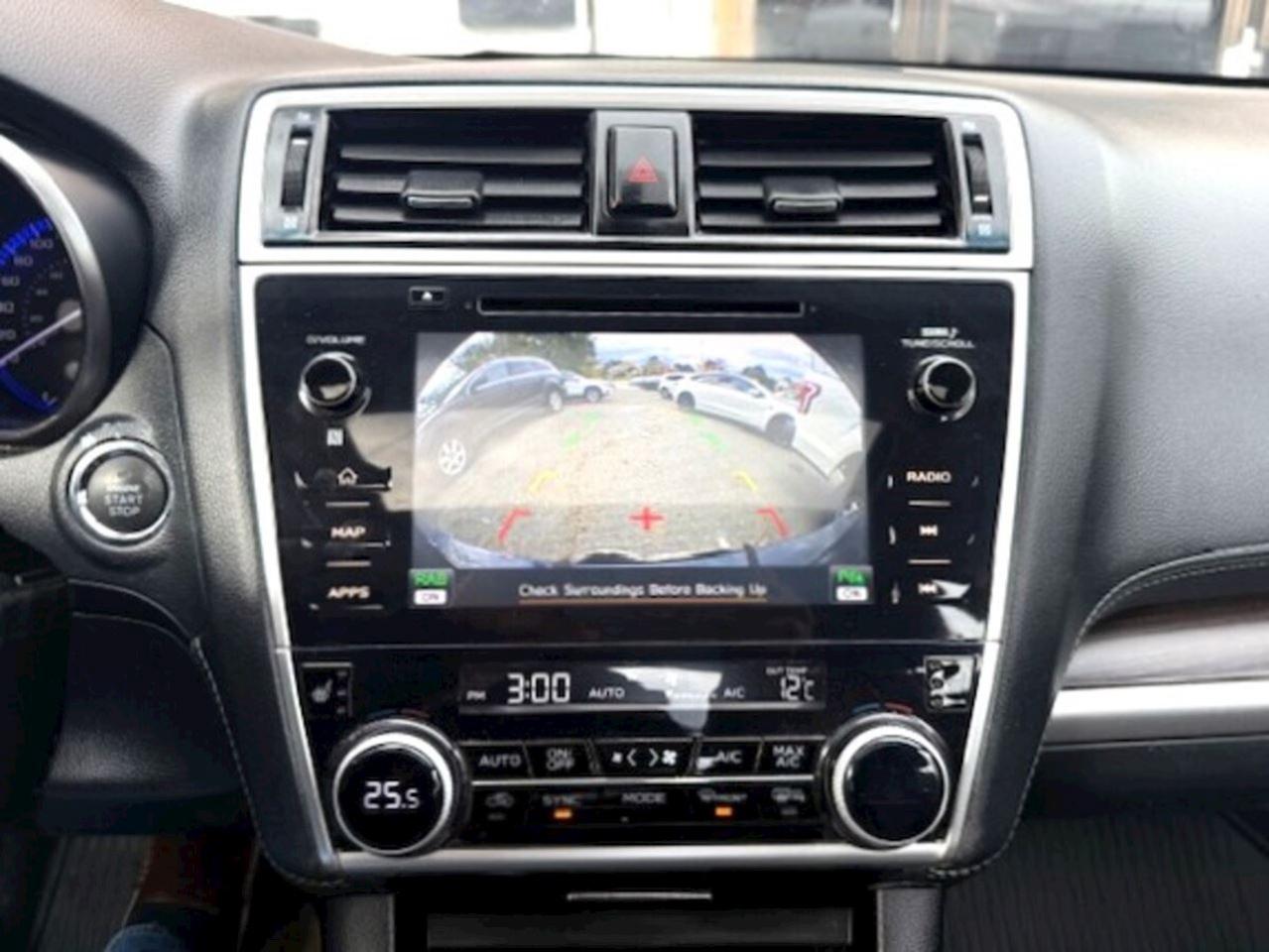 2018 Subaru Legacy LIMITED Photo