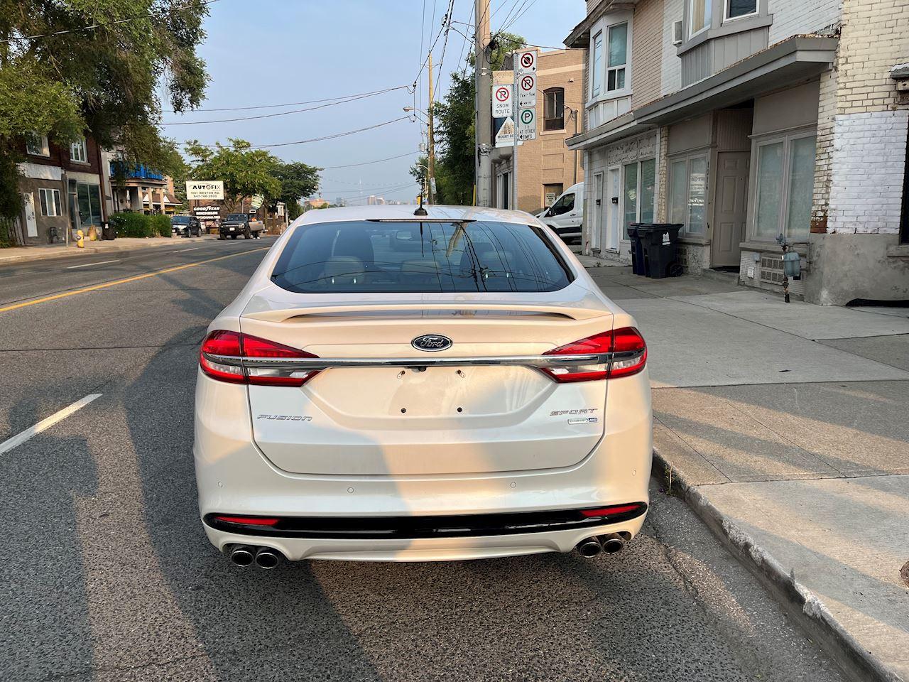 2017 Ford Fusion V6 Sport Photo