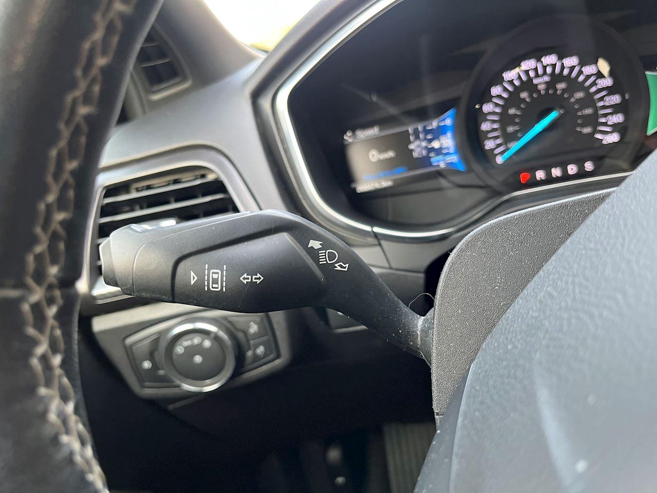 2017 Ford Fusion V6 Sport Photo