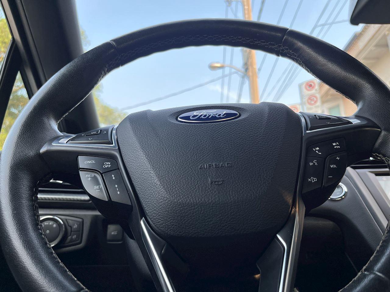 2017 Ford Fusion V6 Sport Photo