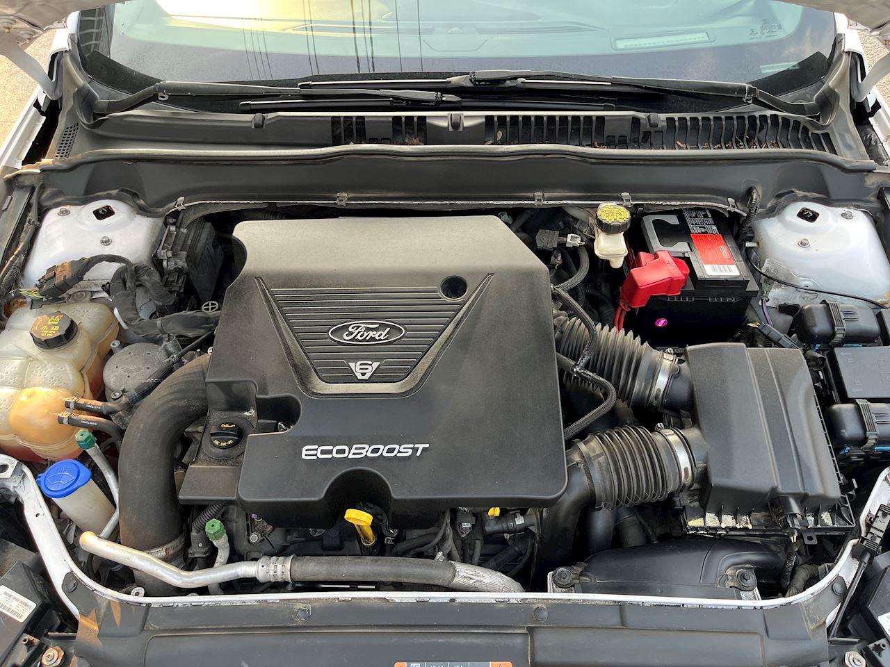 2017 Ford Fusion V6 Sport Photo