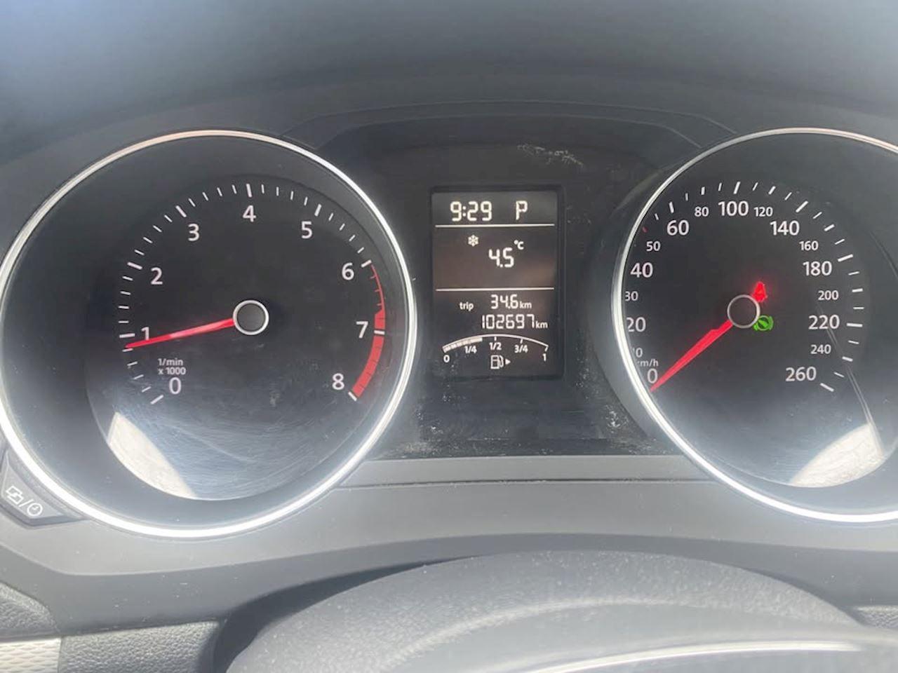 2019 Toyota Camry Hybrid Photo