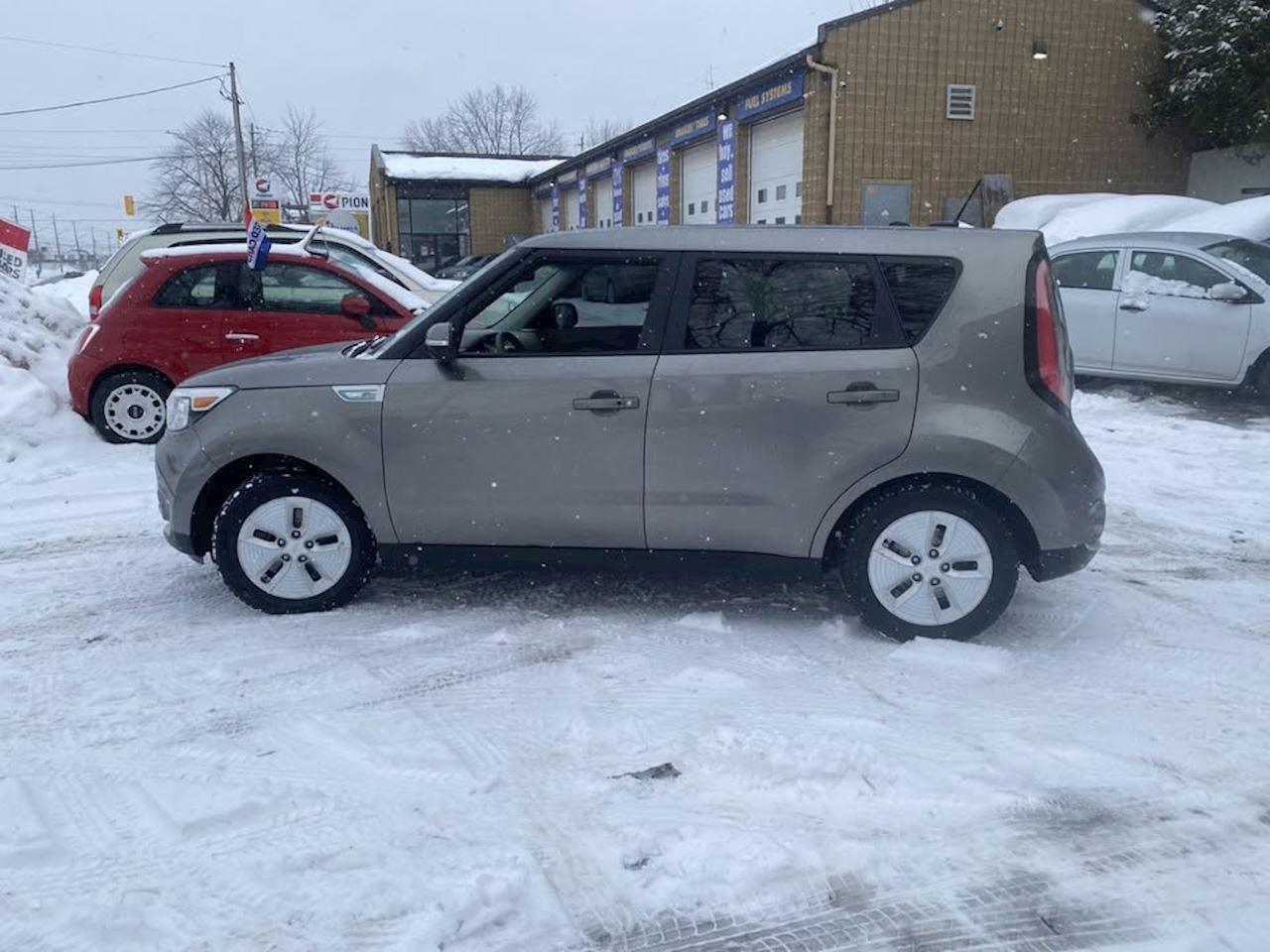 2016 Kia Soul EV Luxury Photo