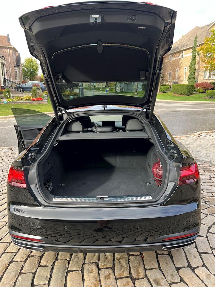 2024 Audi A5 Sportback Komfort Photo