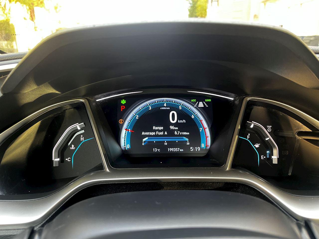 2016 Honda Civic Sedan Touring Photo