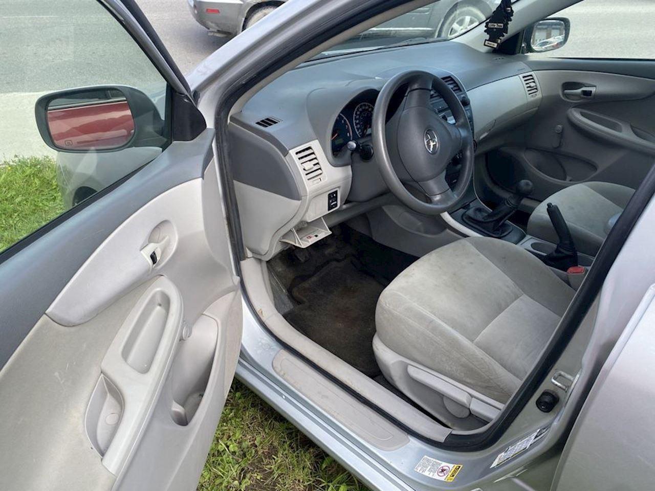2009 Toyota Corolla CE/S/LE Photo5