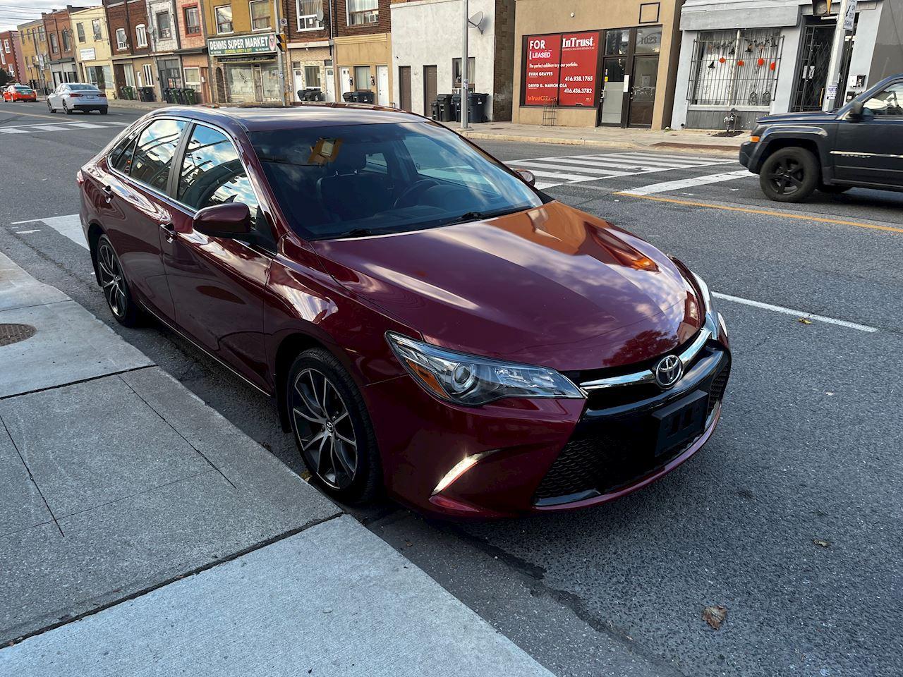2015 Toyota Camry XSE Photo