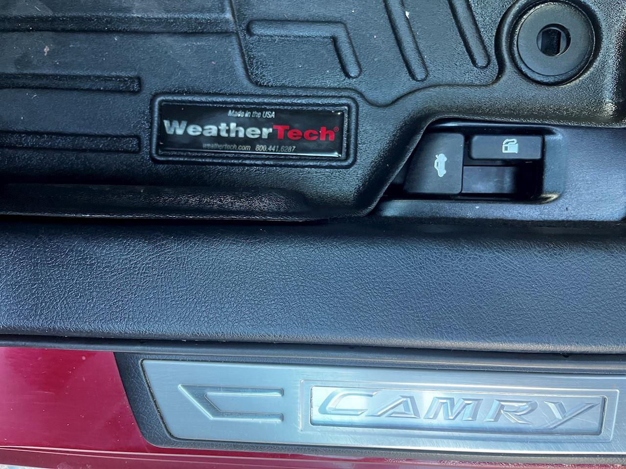 2015 Toyota Camry XSE Photo