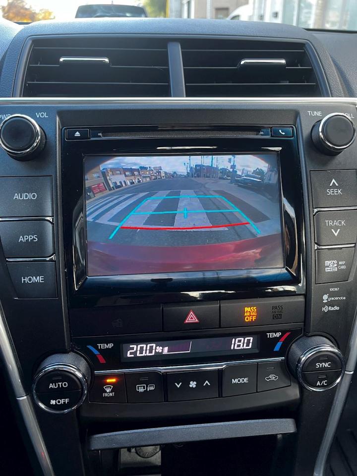 2015 Toyota Camry XSE Photo