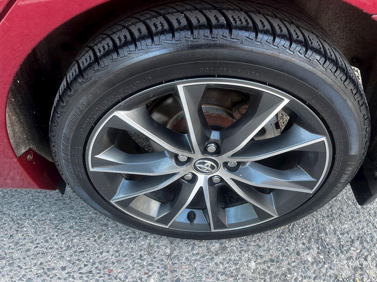 2015 Toyota Camry XSE Photo