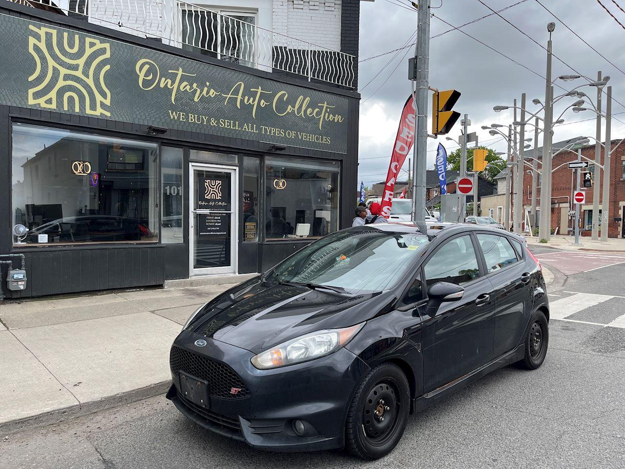 2018 Ford Fiesta ST Photo0