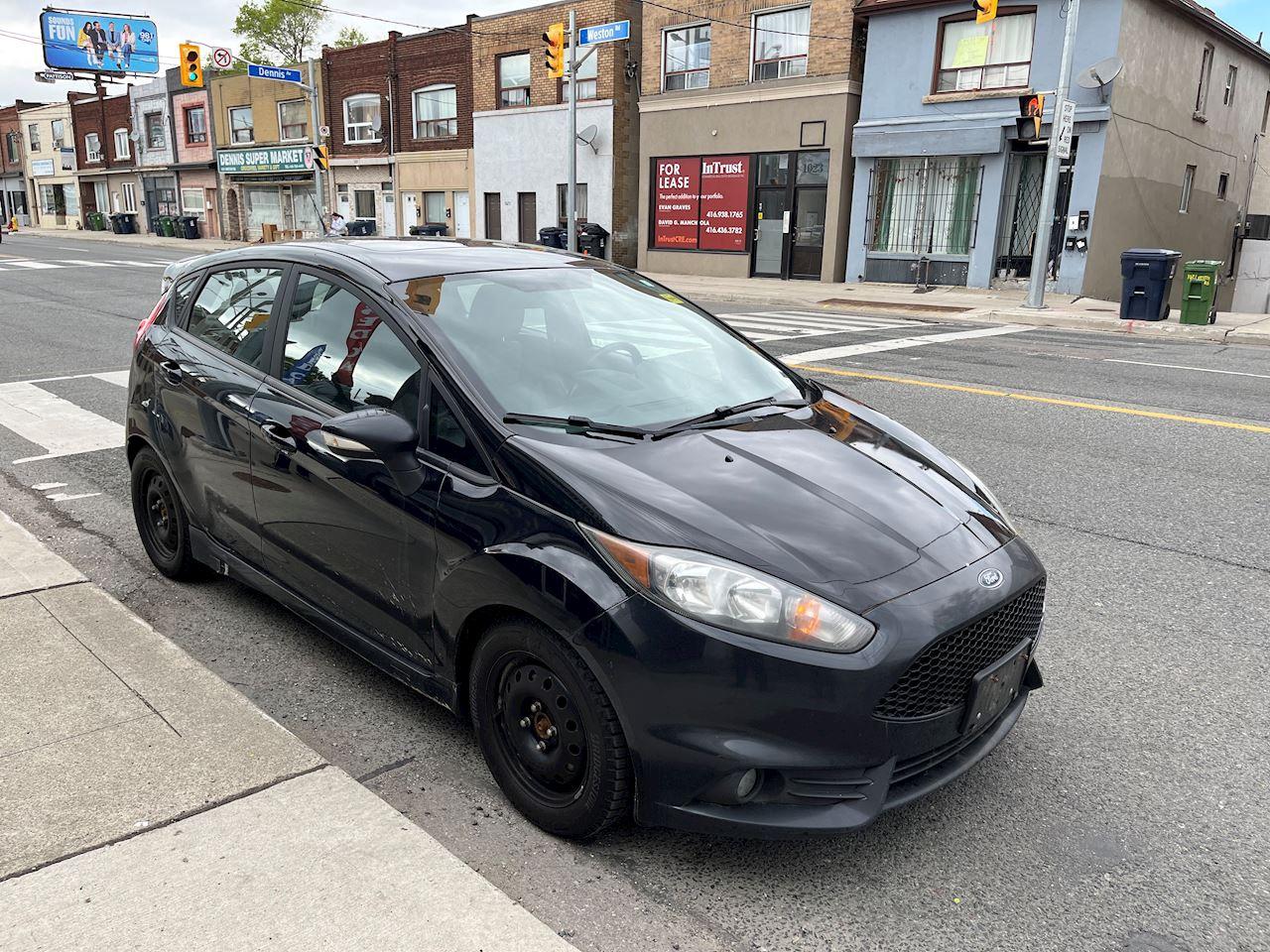 2018 Ford Fiesta ST Photo2