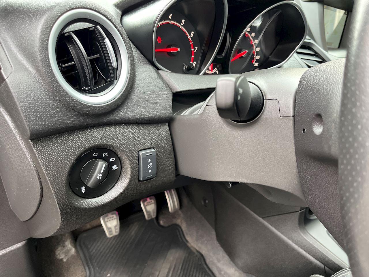 2018 Ford Fiesta ST Photo